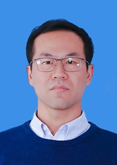 李晨蔚